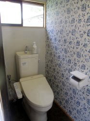 トイレ／lavatory